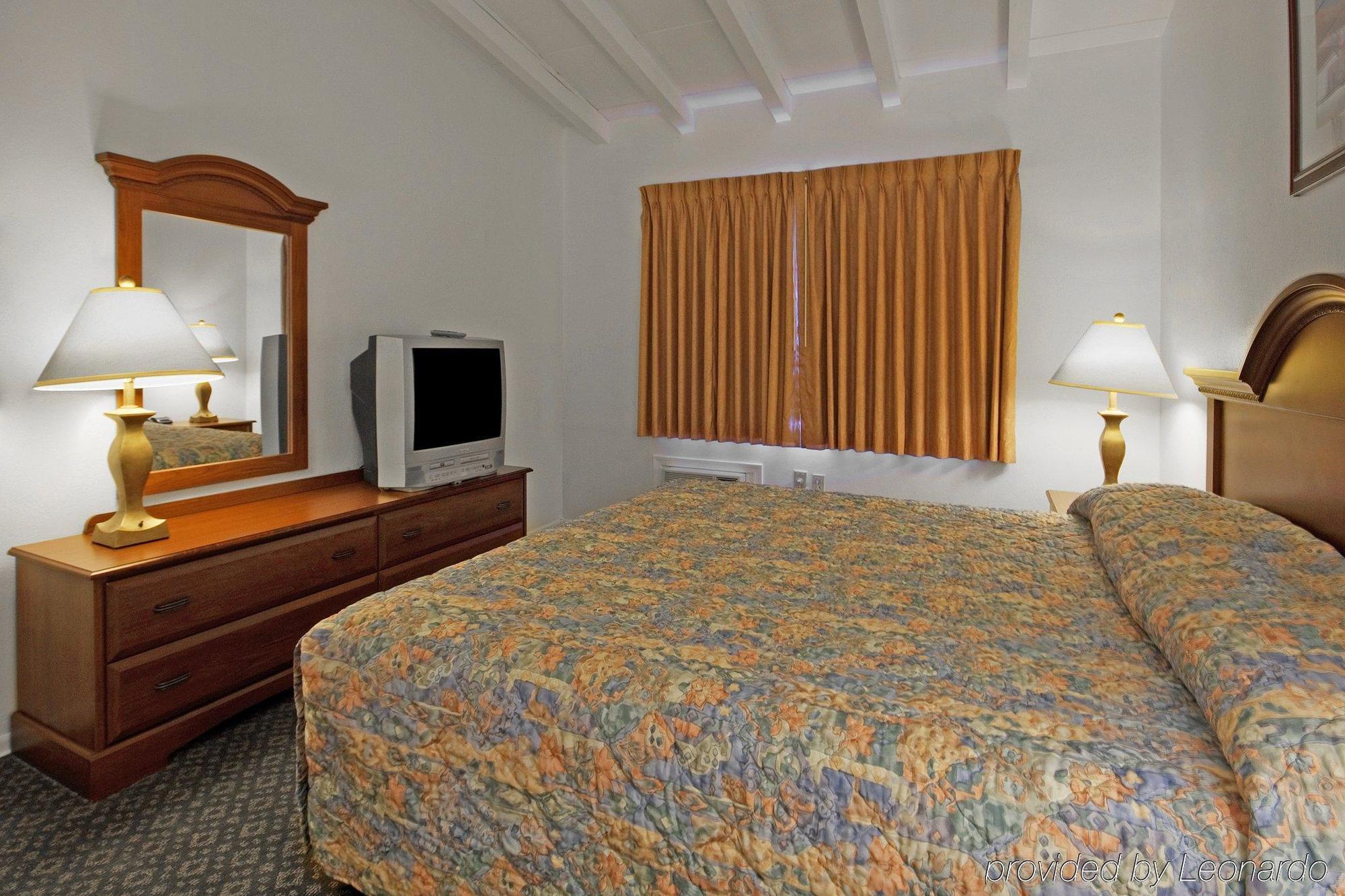Americas Best Value Inn & Suites Bisbee Room photo